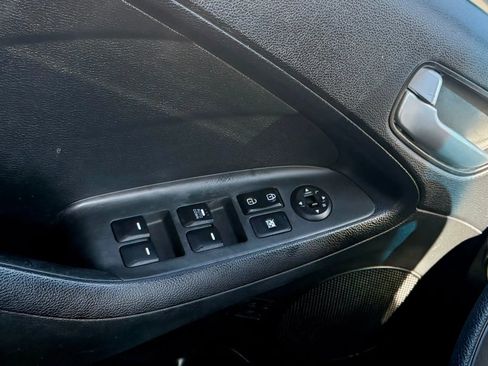 Used 2018 Kia Forte LX image 18