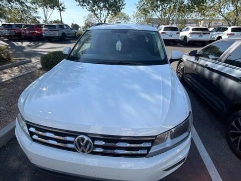 Used 2019 Volkswagen Tiguan S w/ Driver Assistance Package AWD/4WD image 3