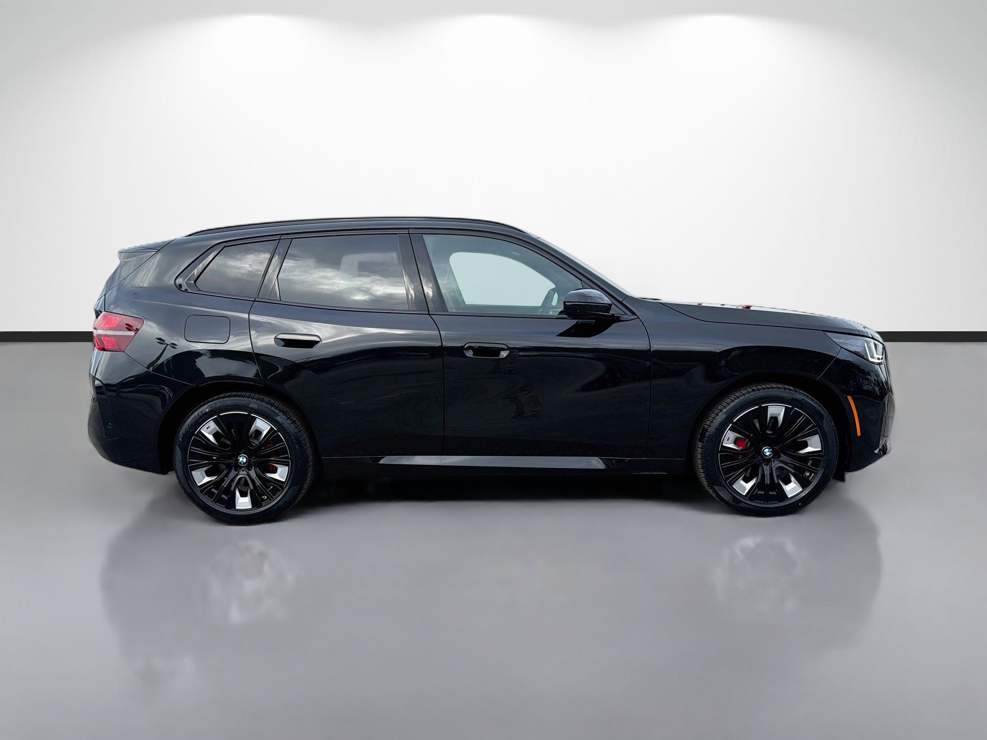 New 2026 BMW X3 xDrive30i w/ Premium Package AWD/4WD image 2