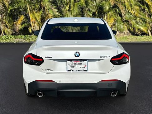 Used 2025 BMW 230i xDrive Coupe w/ Convenience Package AWD/4WD image 7