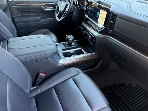 Used 2026 Chevrolet Silverado 1500 RST w/ Convenience Package II AWD/4WD image 24