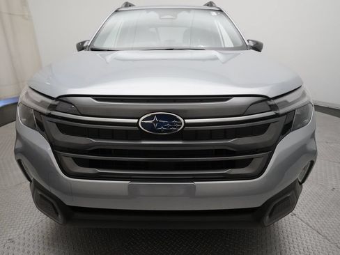 Certified 2025 Subaru Forester Limited AWD/4WD image 22