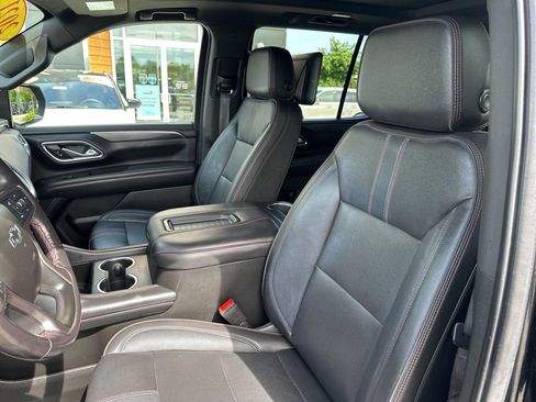 Used 2021 Chevrolet Tahoe RST w/ Luxury Package AWD/4WD image 27