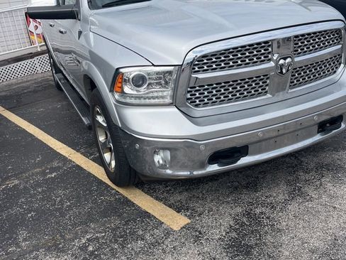 Used 2015 RAM 1500 Laramie w/ Convenience Group AWD/4WD image 2