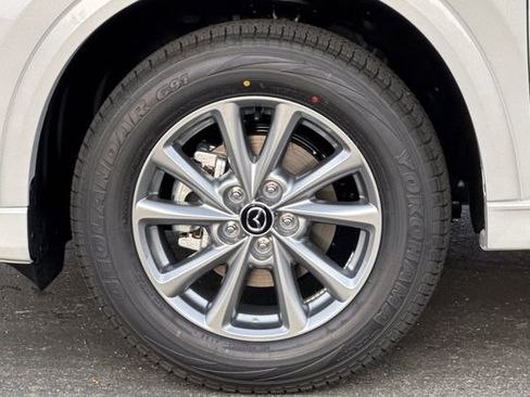 New 2025 MAZDA CX-5 AWD 2.5 S w/ Preferred Package image 33