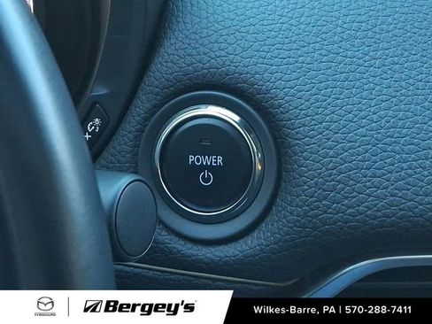 Certified 2025 MAZDA CX-70 Plug-In Hybrid w/ Premium Pkg image 26