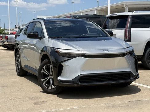 Used 2024 Toyota bZ4X FWD w/ Weather Package image 2