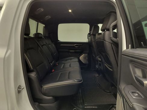 Used 2019 RAM 1500 Limited AWD/4WD image 30