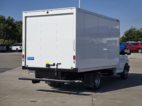 New 2025 Chevrolet Express 3500 w/ Power Convenience Package image 4