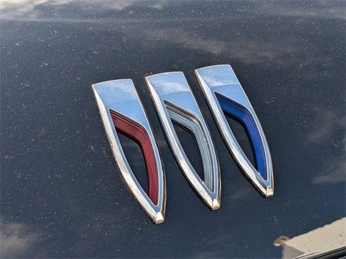 New 2026 Buick Enclave Avenir image 13