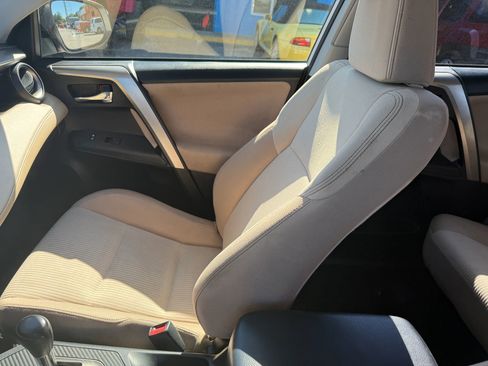 Used 2015 Toyota RAV4 XLE image 14