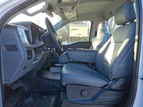 New 2026 Ford F550 2WD Regular Cab Super Duty image 6