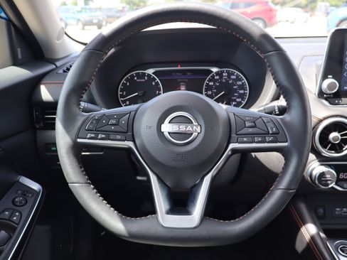 Used 2024 Nissan Sentra SR w/ SR Premium Package FWD image 14