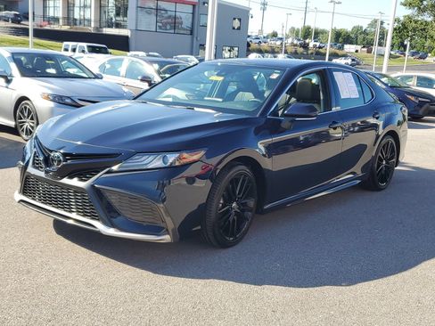 Certified 2021 Toyota Camry XSE FWD image 2