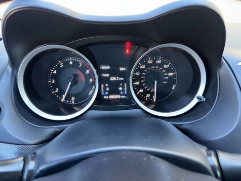 Used 2011 Mitsubishi Lancer Evolution GSR image 19