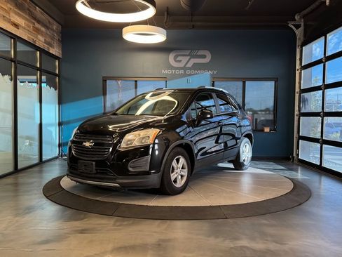 Used 2015 Chevrolet Trax LT w/ LT Plus Package FWD image 7