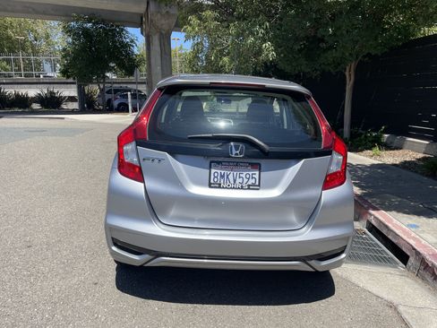 Used 2019 Honda Fit LX image 12