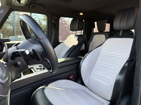 Used 2019 Mercedes-Benz G 550 image 12