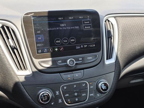 Used 2024 Chevrolet Malibu LT FWD image 22