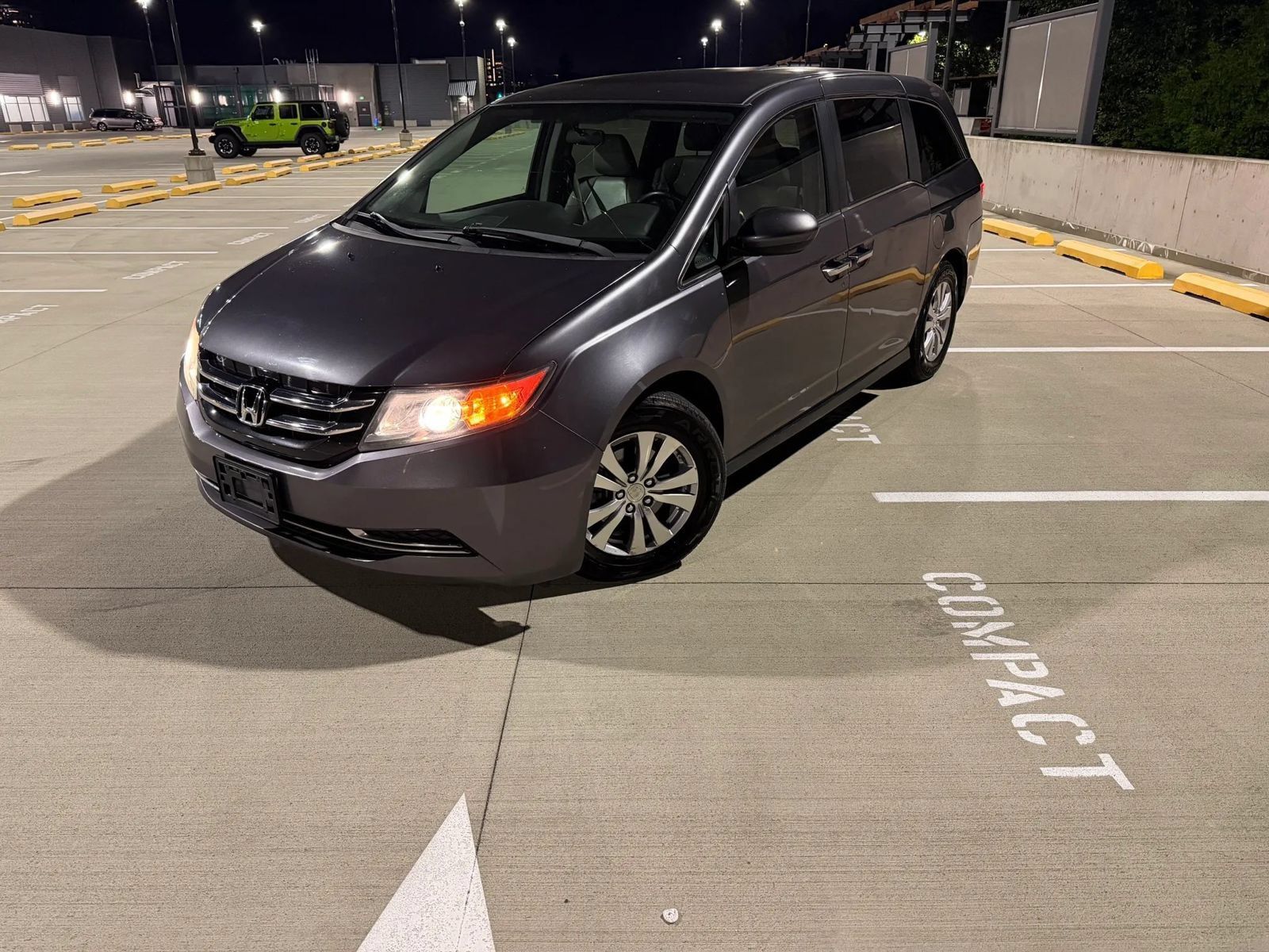 Used 2015 Honda Odyssey EX image 3