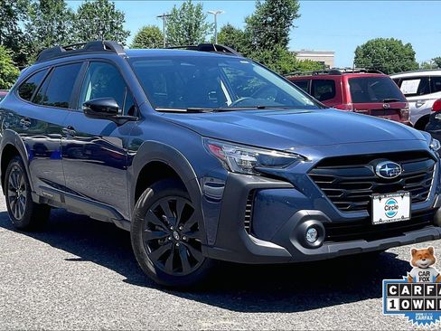 Used 2025 Subaru Outback Onyx Edition AWD/4WD image 2