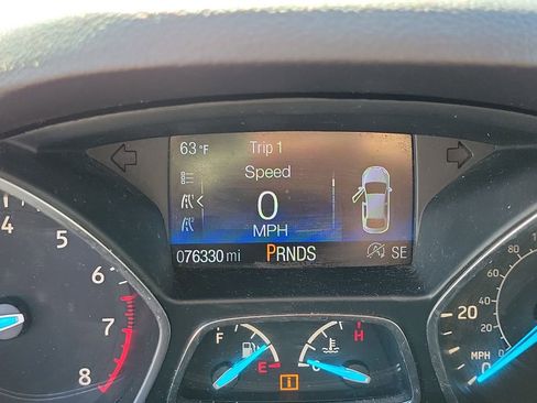 Used 2019 Ford Escape SE image 16