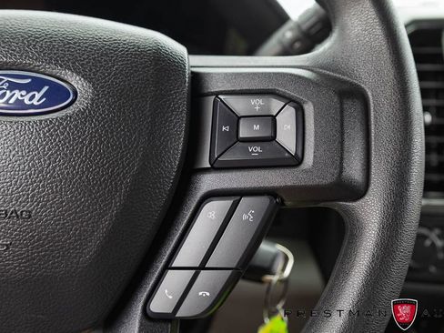 Used 2022 Ford F250 XLT w/ XLT Premium Package AWD/4WD image 32