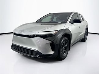 Used 2024 Toyota bZ4X XLE video 2