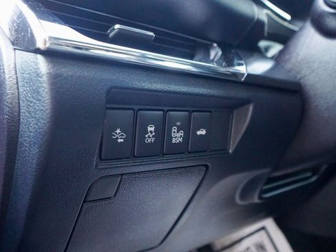 Used 2017 Toyota Avalon Touring image 19