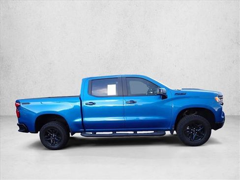 Used 2023 Chevrolet Silverado 1500 LT Trail Boss w/ Protection Package AWD/4WD image 5