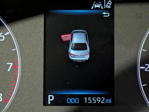 Used 2023 Toyota Corolla LE image 17