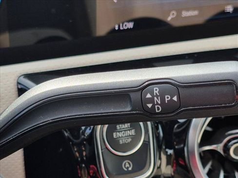 Certified 2022 Mercedes-Benz A 220 4MATIC image 4