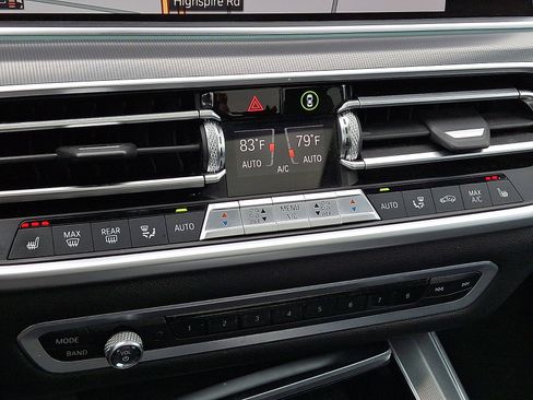 Used 2019 BMW X5 xDrive40i AWD/4WD image 16