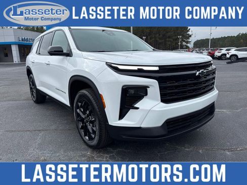 New 2026 Chevrolet Traverse LT w/ Midnight/Sport Edition image 1