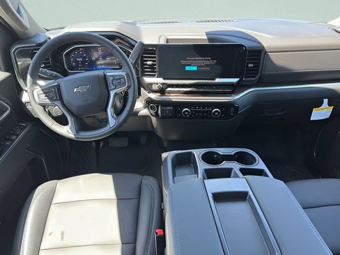 New 2026 Chevrolet Silverado 3500 LT w/ Trail Boss Package AWD/4WD image 18