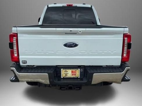 Used 2024 Ford F250 Lariat w/ FX4 Off-Road Package AWD/4WD image 11