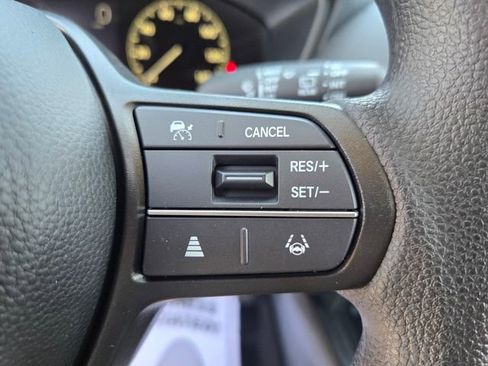 New 2026 Honda HR-V LX image 12