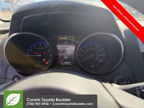 Used 2016 Subaru Outback 3.6R Limited image 9