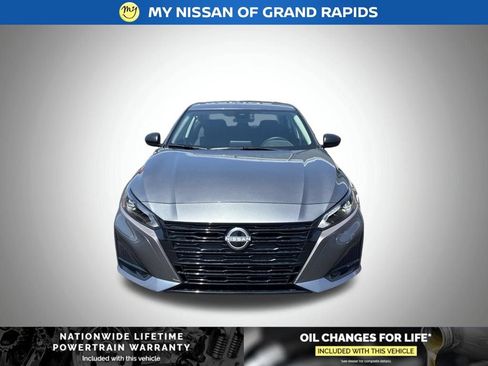 New 2026 Nissan Altima 2.5 SV AWD/4WD image 9