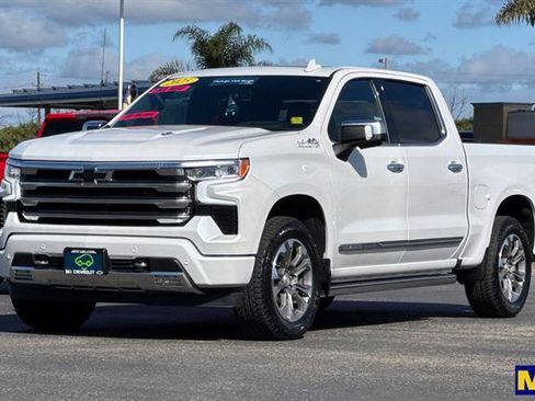 Used 2025 Chevrolet Silverado 1500 High Country w/ Technology Package image 8