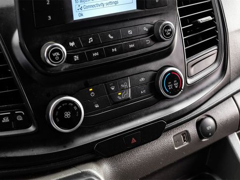 Used 2023 Ford Transit 250 Base image 21