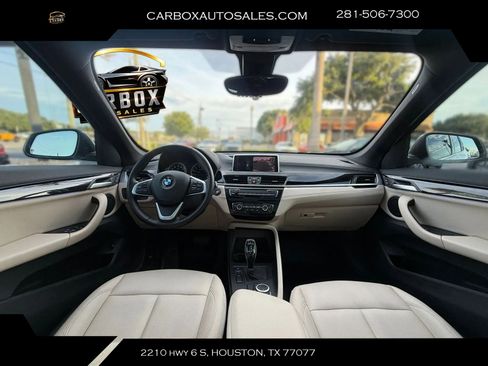 Used 2021 BMW X1 sDrive28i w/ Convenience Package FWD image 9