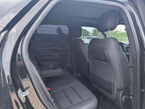 Used 2023 Chevrolet TrailBlazer RS w/ Sun and Liftgate Package image 14
