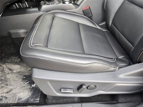 New 2025 Ford Bronco Outer Banks image 18