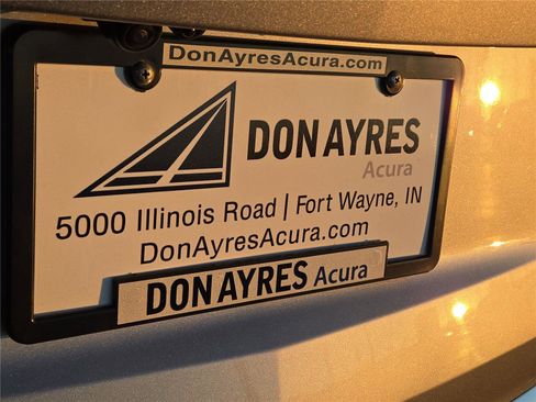 Certified 2025 Acura MDX SH-AWD w/Tech image 32