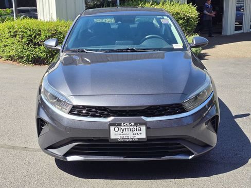 Used 2023 Kia Forte LXS FWD image 2