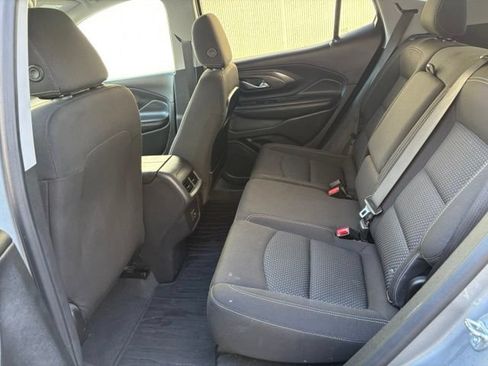 Used 2023 GMC Terrain SLE FWD image 27