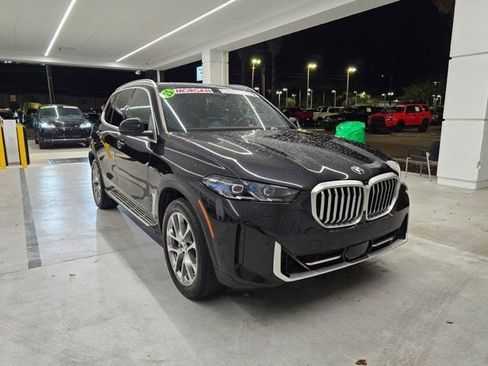Used 2025 BMW X5 xDrive40i AWD/4WD image 1