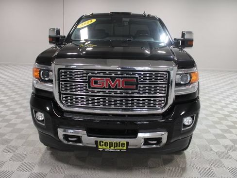 Used 2019 GMC Sierra 2500 Denali w/ LPO, Protection Package AWD/4WD image 6