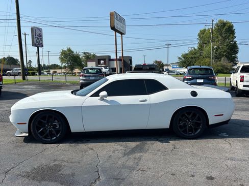 Used 2021 Dodge Challenger GT w/ Driver Convenience Group RWD image 3